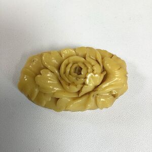 Vintage Celluloid Brooch Pin Carved Flower 1-3/4"